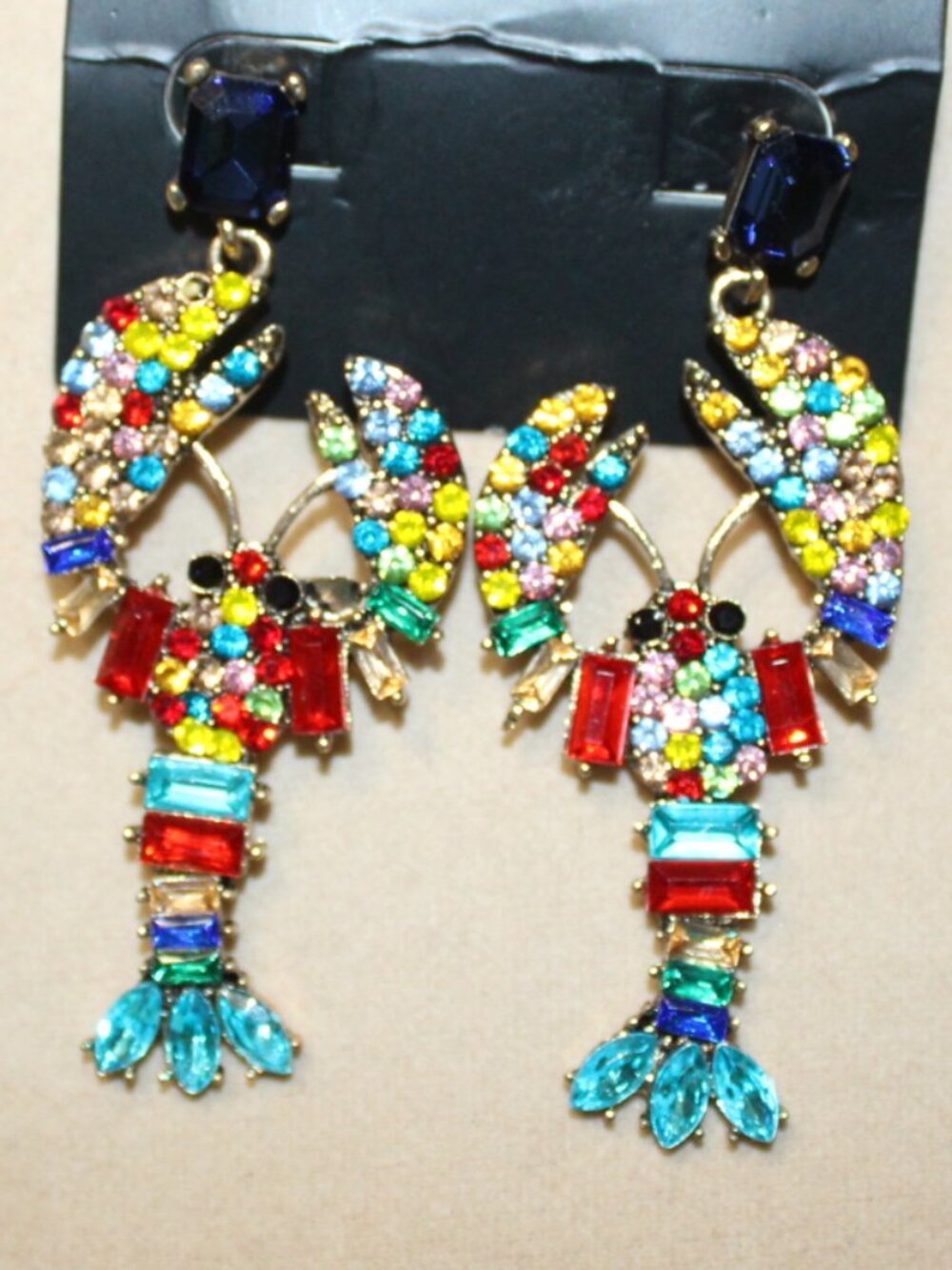 NWT Torrid Rhinestone Lobster earrings. NICE!